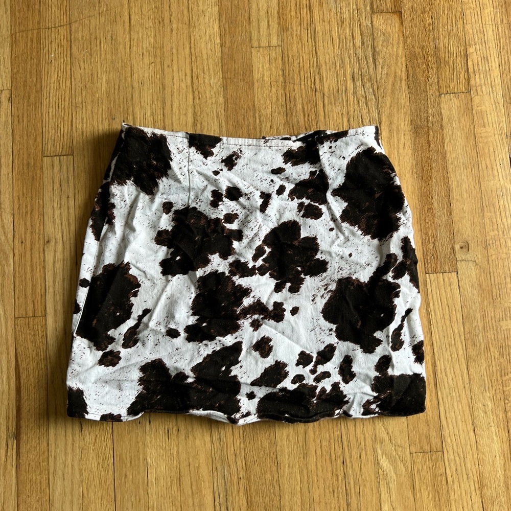 Motel Cow Print Skirt!
